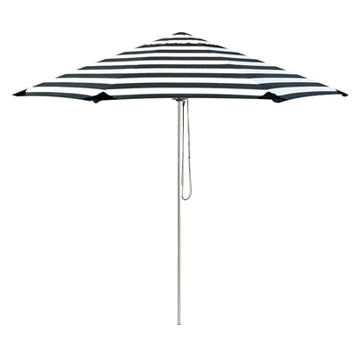 Lightweight and sturdy, Basil Bangs Go Large umbrellas feature marine-grade anodized aluminum frames.
